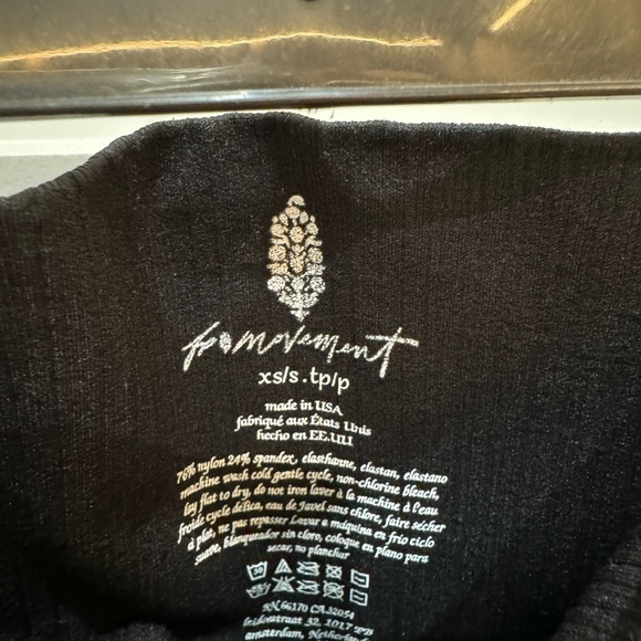 Free People High-Rise 7/8 Length Good Karma Leggings. NWT - Picture 10 of 11